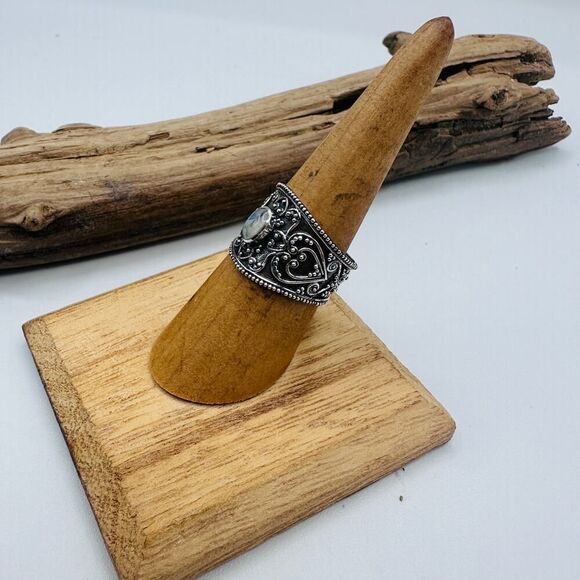 Bali Moonstone Sterling Silver Ring - Picture 4 of 9